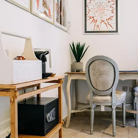 Apartment Illyria Old Town By Duhomes *